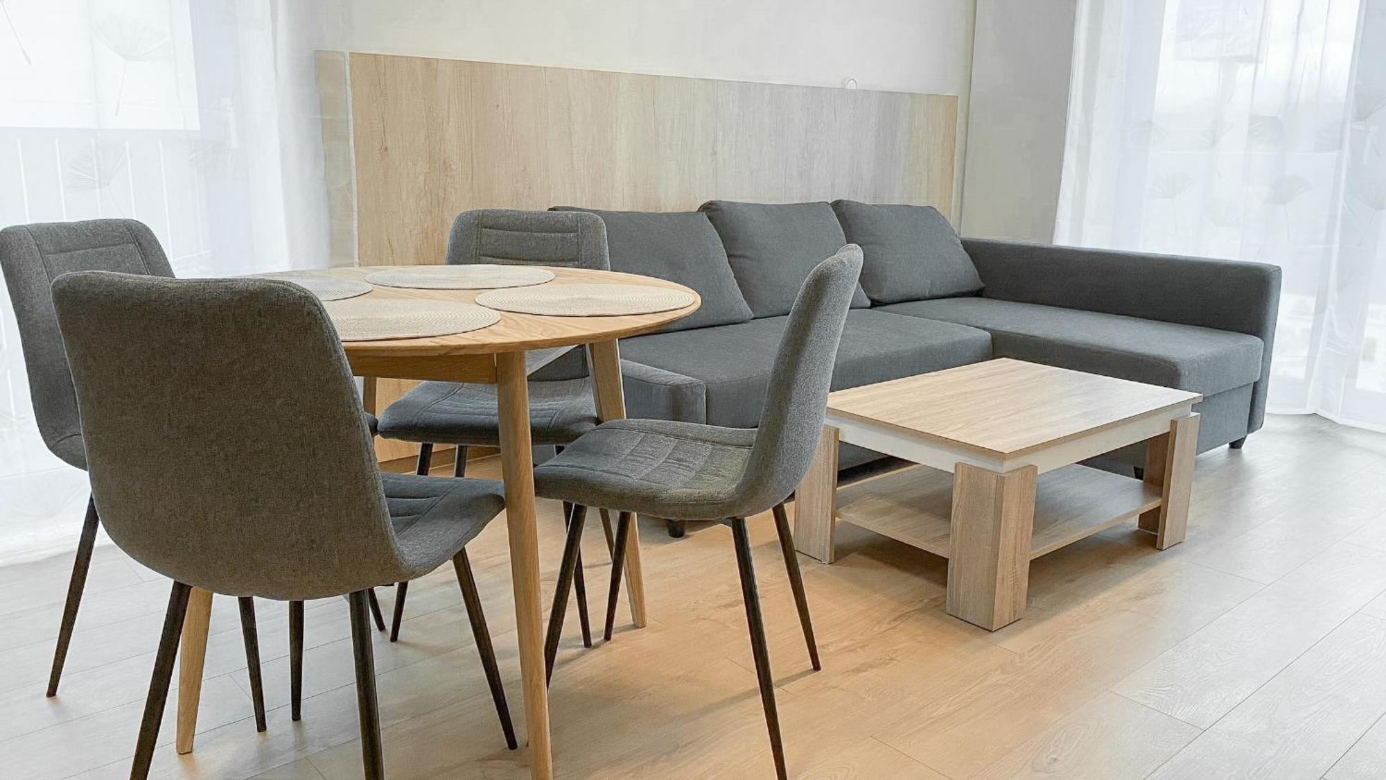 Riverfront Apartment Bešeňová Екстериор снимка